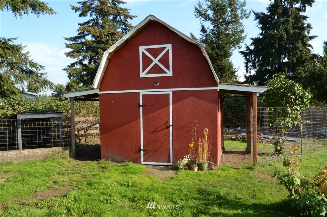 18120 Empire Street Southwest Rochester, WA 98579 - Photo 31 of 39 Gallery Image 31