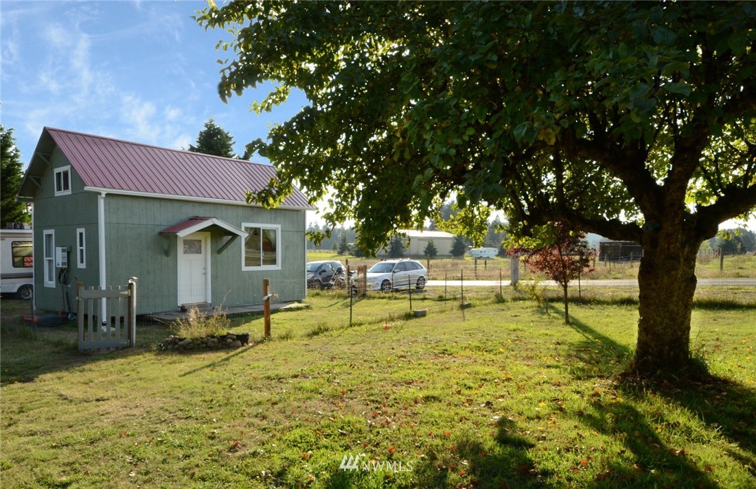 18120 Empire Street Southwest Rochester, WA 98579 - Photo 34 of 39 Gallery Image 34