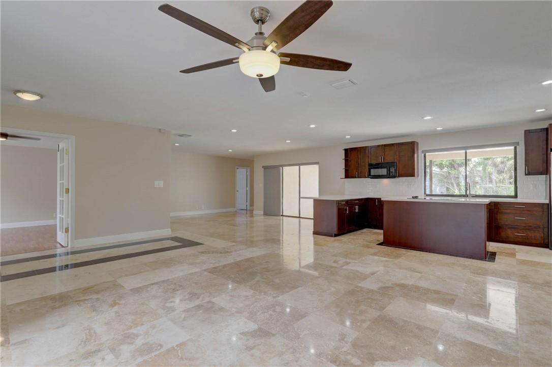 8671 Gatehouse Road Plantation, FL 33324 - Photo 7 of 28 Photo 7