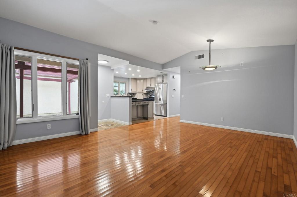 245 Smoke Tree Place Oceanside, CA 92057 - Photo 9 of 30