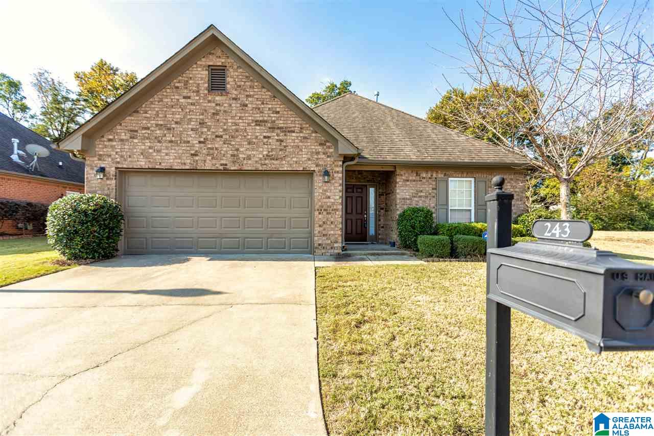 243 Creekside Lane Pelham, AL 35124 - Photo 3 of 50