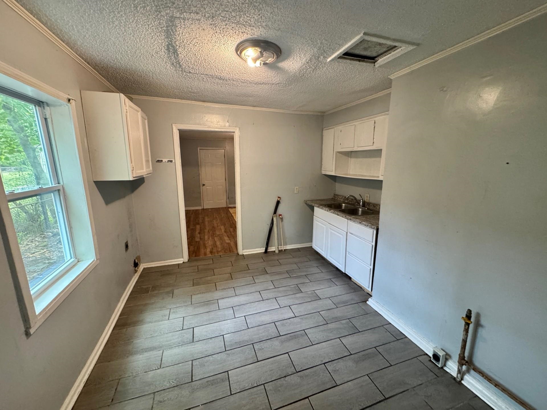 5299 Airview Road Memphis, TN 38109 - Photo 9 of 11