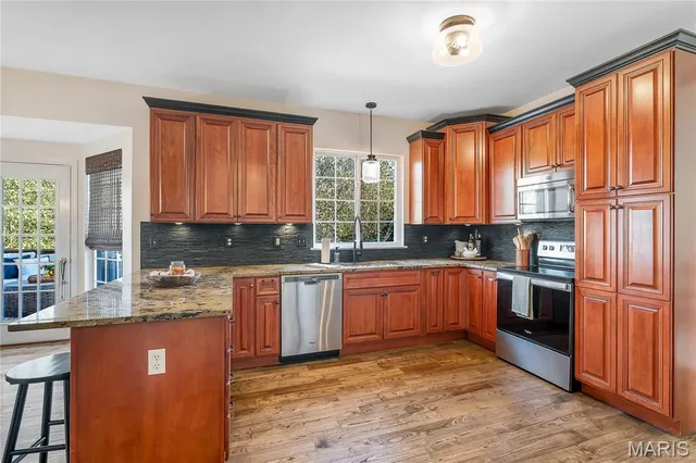 $539,900 | 318 Copper Tree Court, O'Fallon, MO 63368