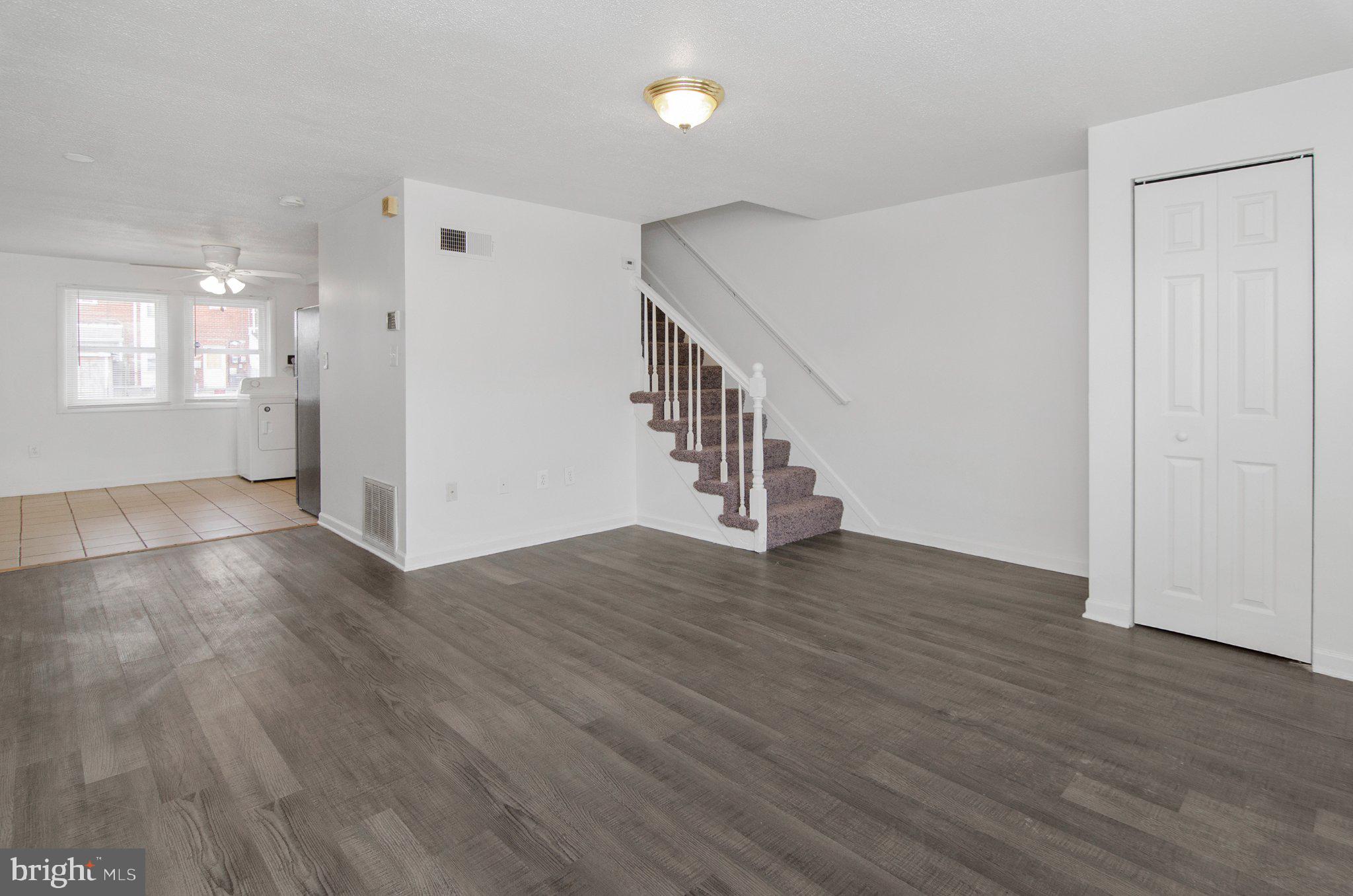2064 Larkhall Road Baltimore, MD 21222 - Photo 2 of 17 Gallery Image 2
