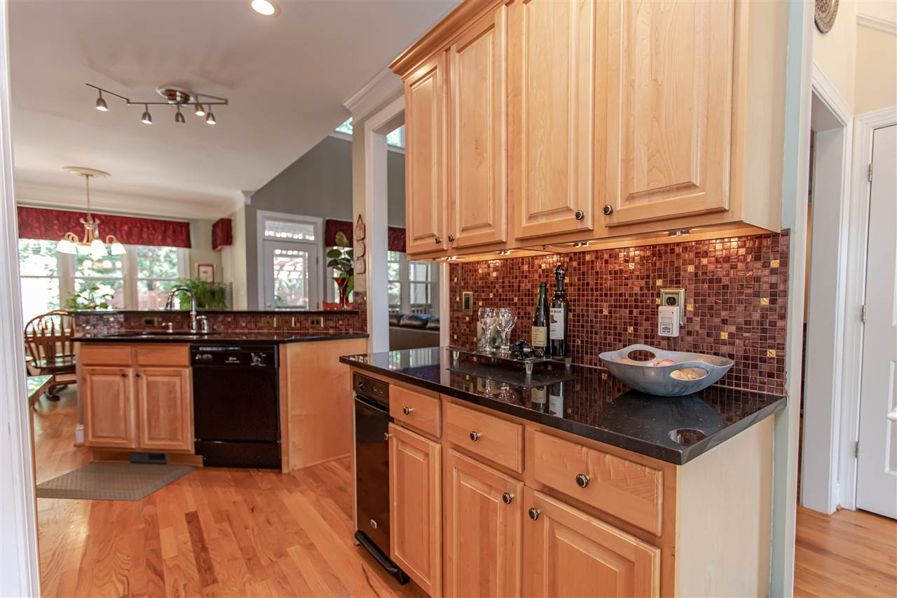 2417 Carruthers Court Raleigh, NC 27615 - Photo 9 of 30 Kitchen