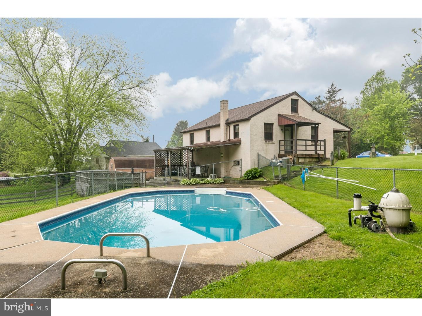1013 Hilton Road Coatesville, PA 19320 - Photo 3 of 25 Pool
