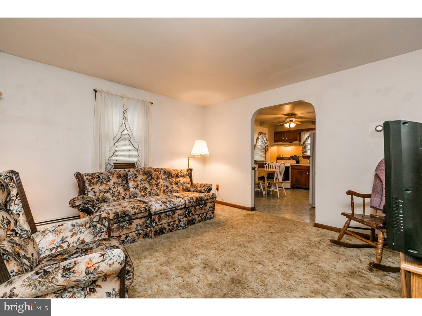1013 Hilton Road Coatesville, PA 19320 - Photo 8 of 25 Living Room