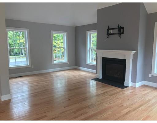 102 East Road Westminster, MA 01473 - Photo 4 of 23 Gallery Image 4