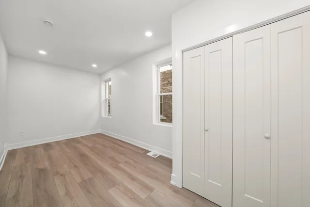 $2,600 | 7150 South Talman Avenue, Unit 1, Chicago, IL 60629