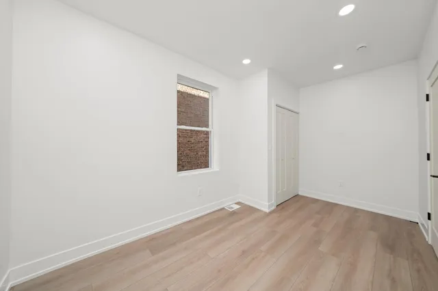 $2,600 | 7150 South Talman Avenue, Unit 1, Chicago, IL 60629