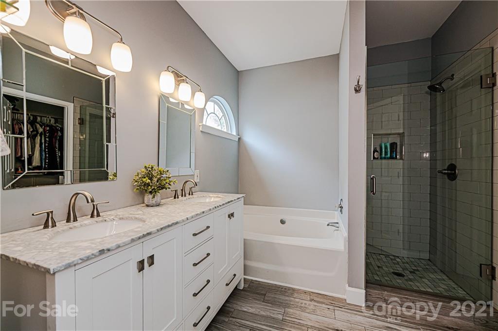 709 Clearbrook Road Matthews, NC 28105 - Photo 19 of 35 Gallery Image 19