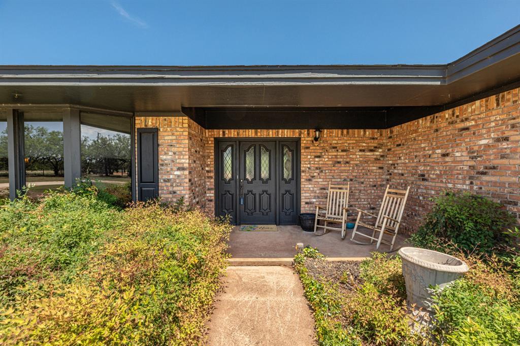 4073 Caldwell Road Abilene, TX 79601 - Photo 3 of 40