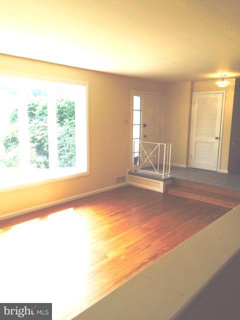 415 Neale Avenue Silver Spring, MD 20901 - Photo 17 of 30 Living Room
