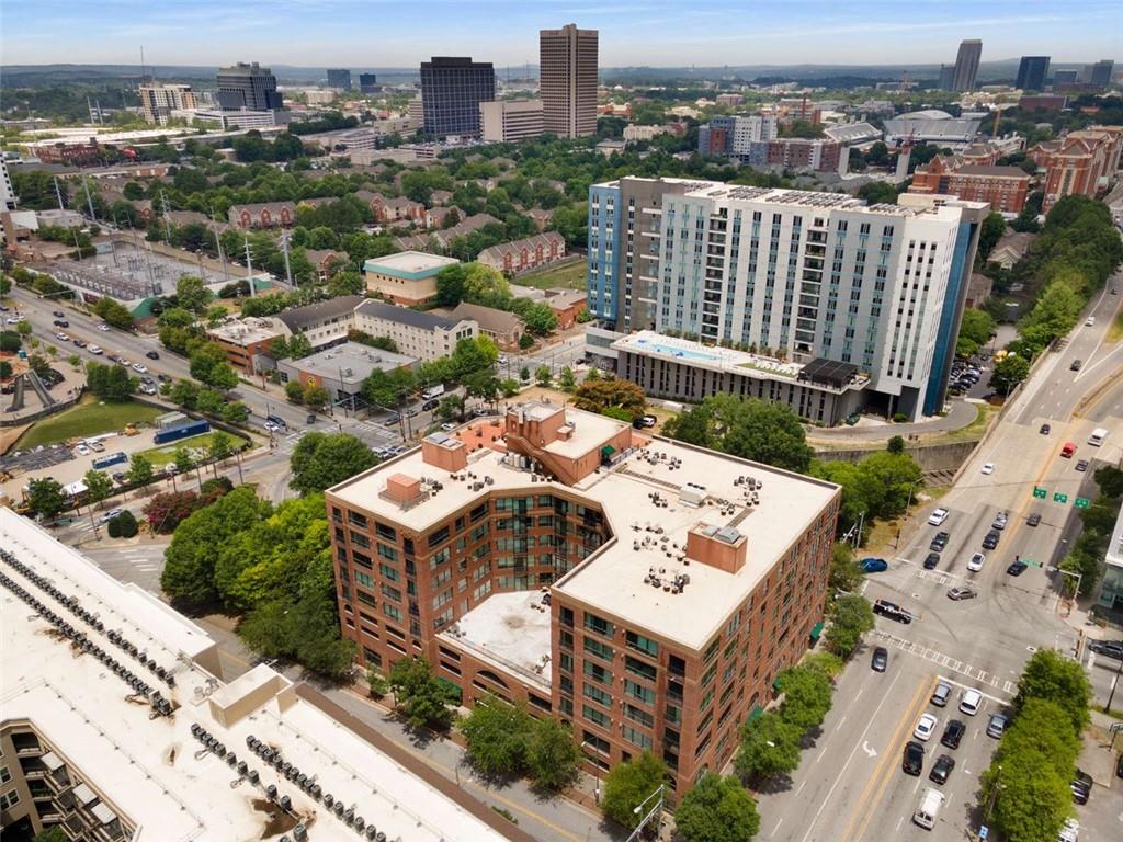 115 West Peachtree Street Northwest, Unit 704 Atlanta, GA 30313 - Photo 26 of 35 a view of a city from a terrace