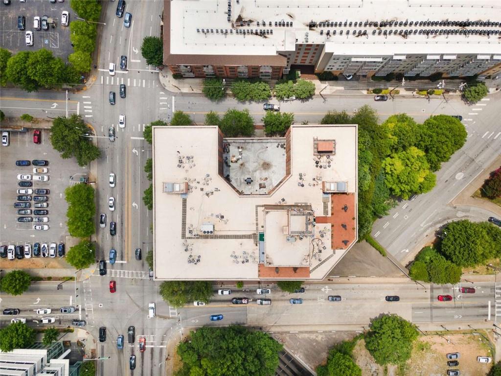 115 West Peachtree Street Northwest, Unit 704 Atlanta, GA 30313 - Photo 28 of 35 an aerial view of residential houses with outdoor space