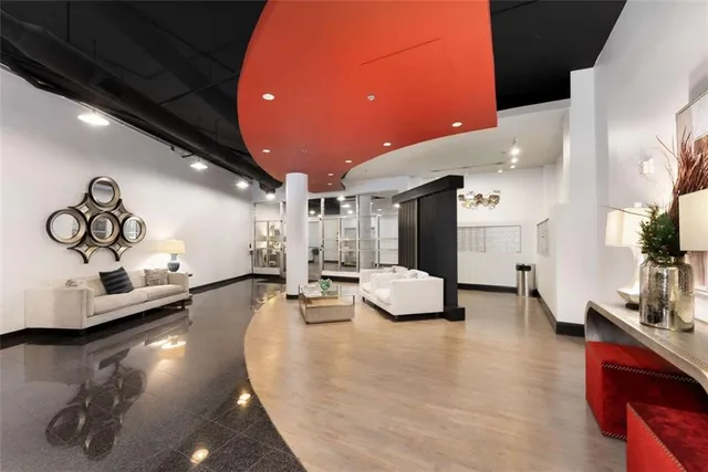 $210,000 | 115 West Peachtree Street Northwest, Unit 704, Atlanta, GA 30313