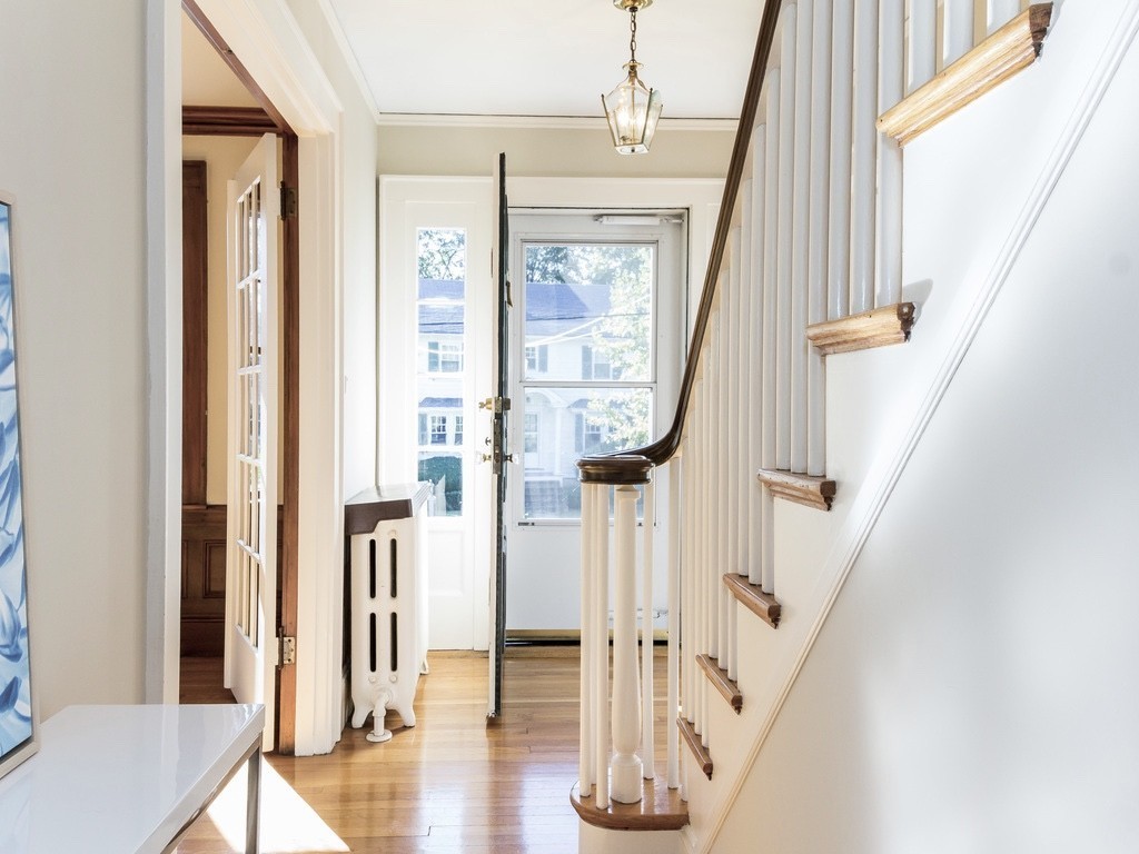 49 Hammond Road Belmont, MA 02478 - Photo 3 of 30 Gallery Image 3