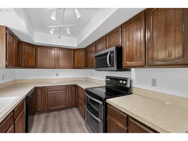 $449,000 | 12710 North Highway 101, Nehalem, OR 97131
