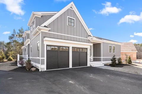 $1,550,000 | 1060 Grove Street, Unit 43, Framingham, MA 01701