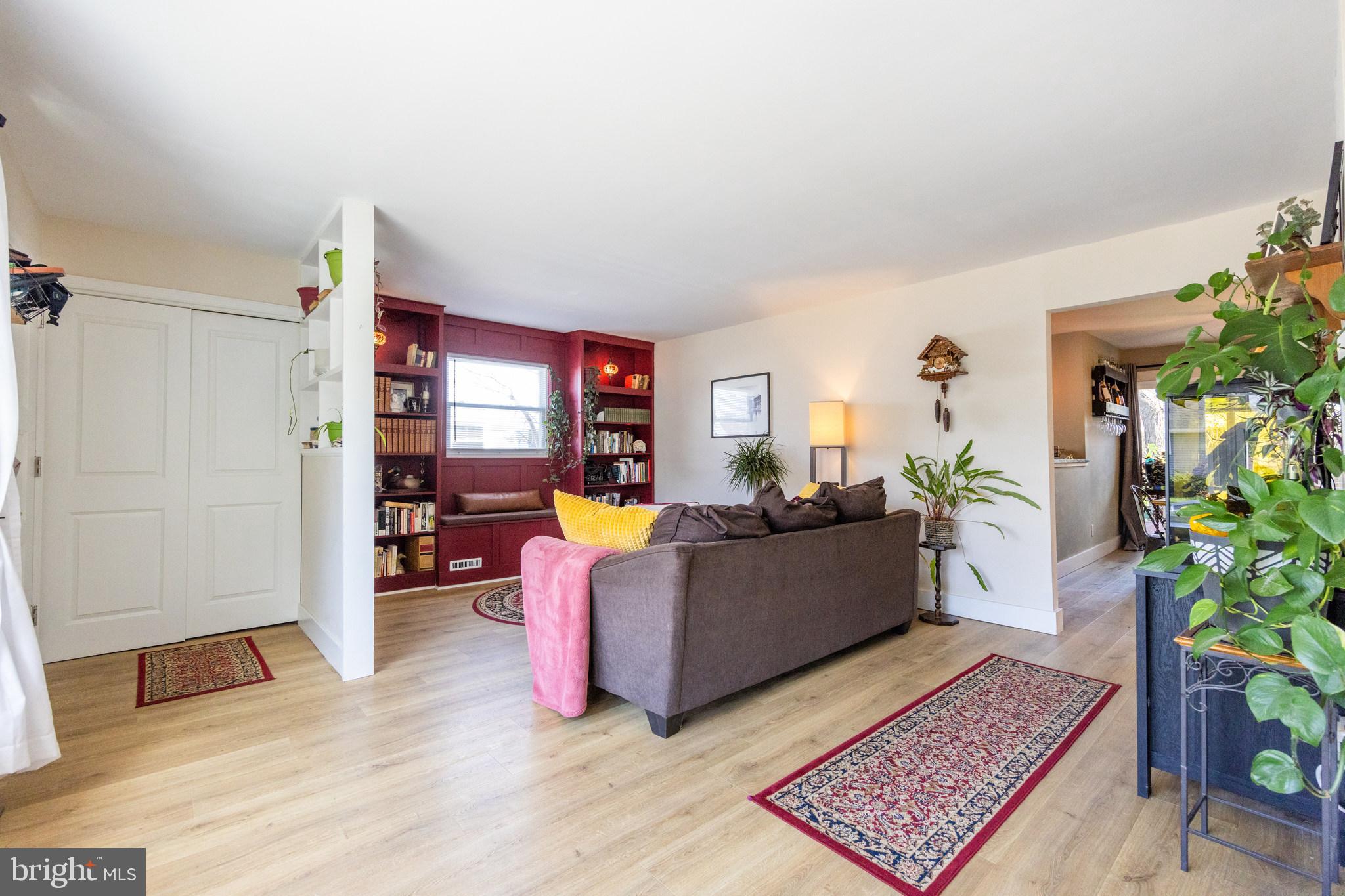 178 Devon Drive West Deptford, NJ 08096 - Photo 4 of 29 a living room with furniture and a rug