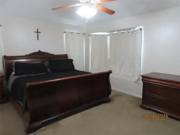 $2,500 | 15631 South Fall Fern Circle, Houston, TX 77044