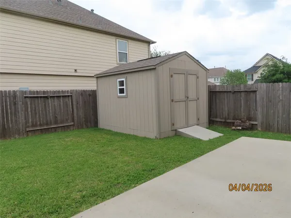 $2,500 | 15631 South Fall Fern Circle, Houston, TX 77044