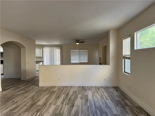 $2,350 | 447 Center Green Drive, Las Vegas, NV 89148