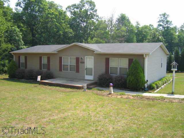 1821 Snead Road Stoneville, NC 27048 - Photo 1 of 2 Exterior Front.