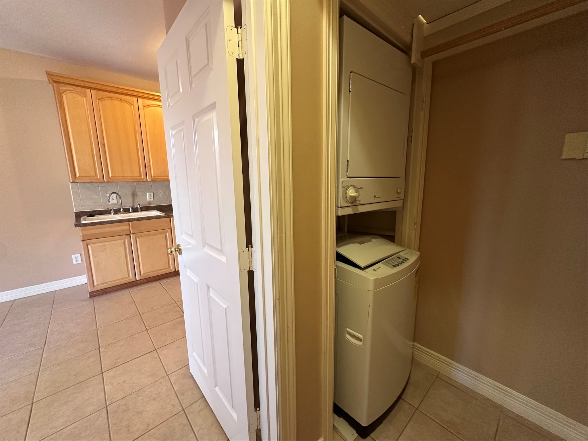 4110 Woodhead Street Houston, TX 77098 - Photo 11 of 15