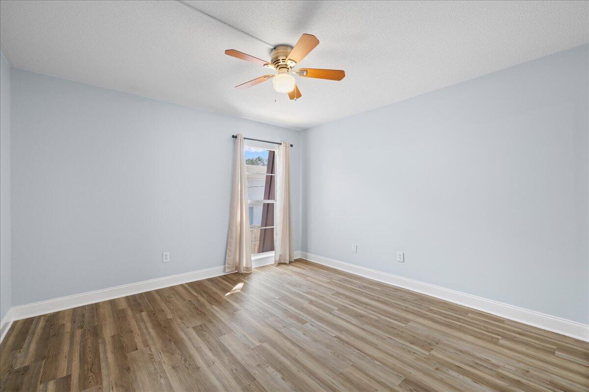 210 Pelham Road, Unit 204B Fort Walton Beach, FL 32547 - Photo 12 of 25 11-11-bedroom_back_from_door