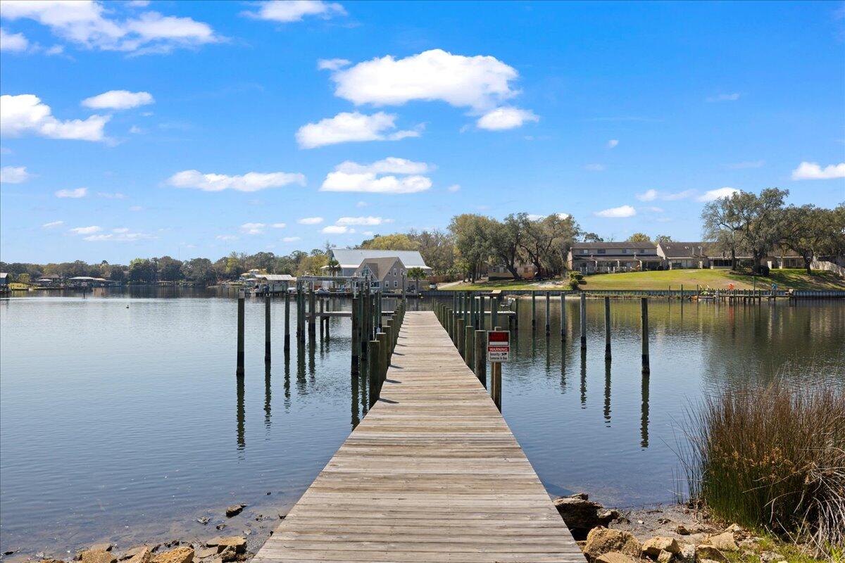 210 Pelham Road, Unit 204B Fort Walton Beach, FL 32547 - Photo 24 of 25 23-24-dock