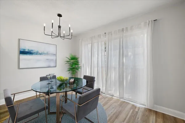 $134,900 | 210 Pelham Road, Unit 204B, Fort Walton Beach, FL 32547