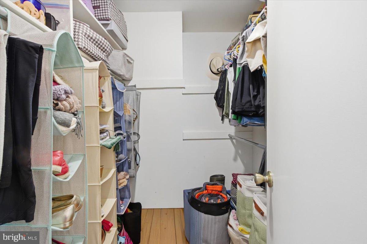 1800 Old Meadow Road, Unit 1204 McLean, VA 22102 - Photo 28 of 36