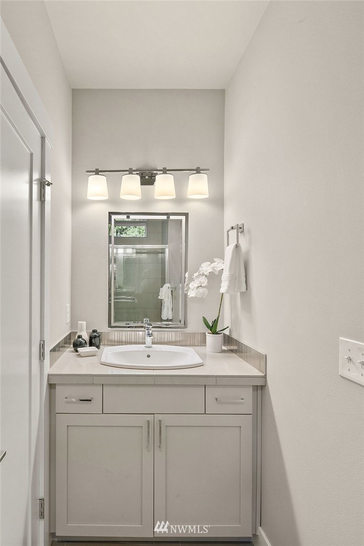928 221st Place Southeast, Unit 6N Bothell, WA 98021 - Photo 13 of 40
