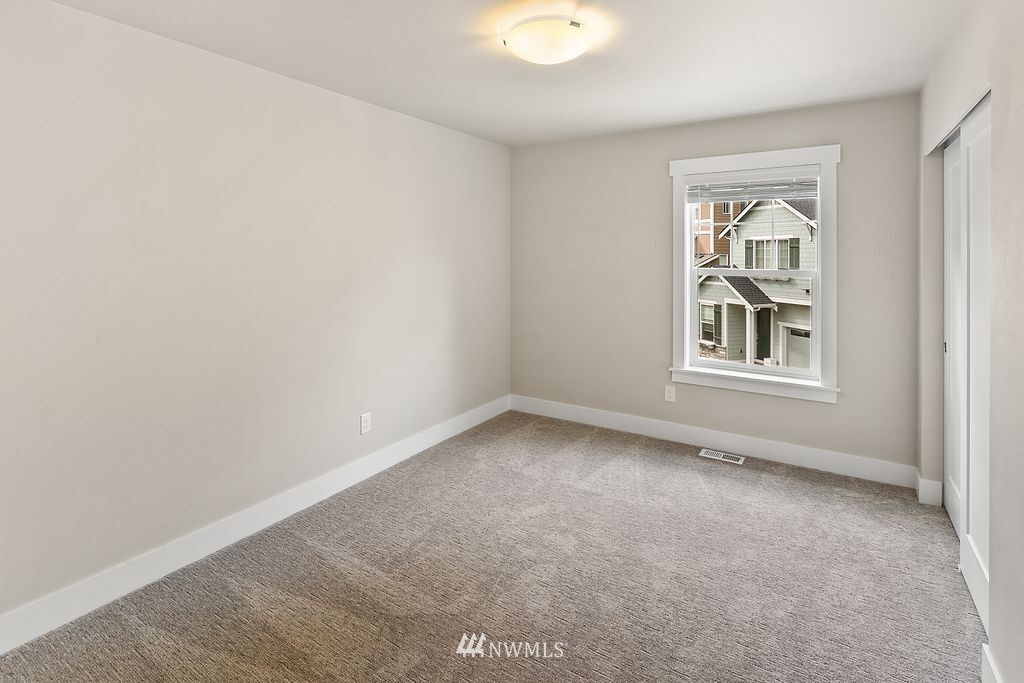 928 221st Place Southeast, Unit 6N Bothell, WA 98021 - Photo 36 of 40