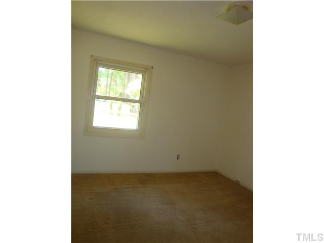 1009 Suffolk Boulevard Raleigh, NC 27603 - Photo 5 of 5 Gallery Image 5
