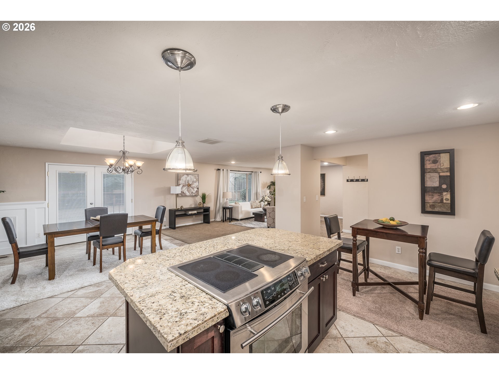 2005 Northwest Bloom Lane Albany, OR 97321 - Photo 9 of 34