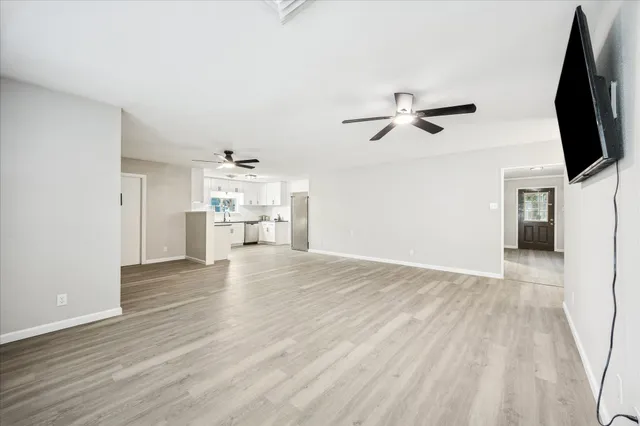 $392,000 | 11910 11th Street, Santa Fe, TX 77510