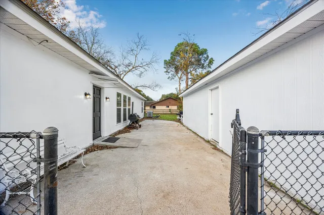 $392,000 | 11910 11th Street, Santa Fe, TX 77510