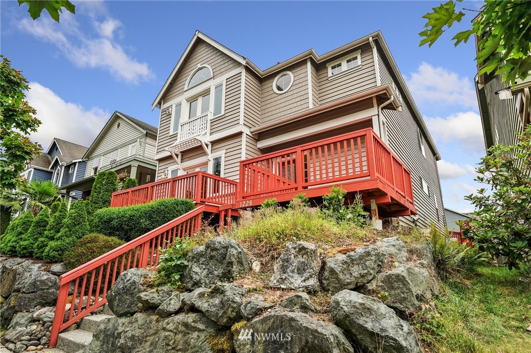 1228 186th Street Southeast Bothell, WA 98012 - Photo 2 of 40 Gallery Image 2