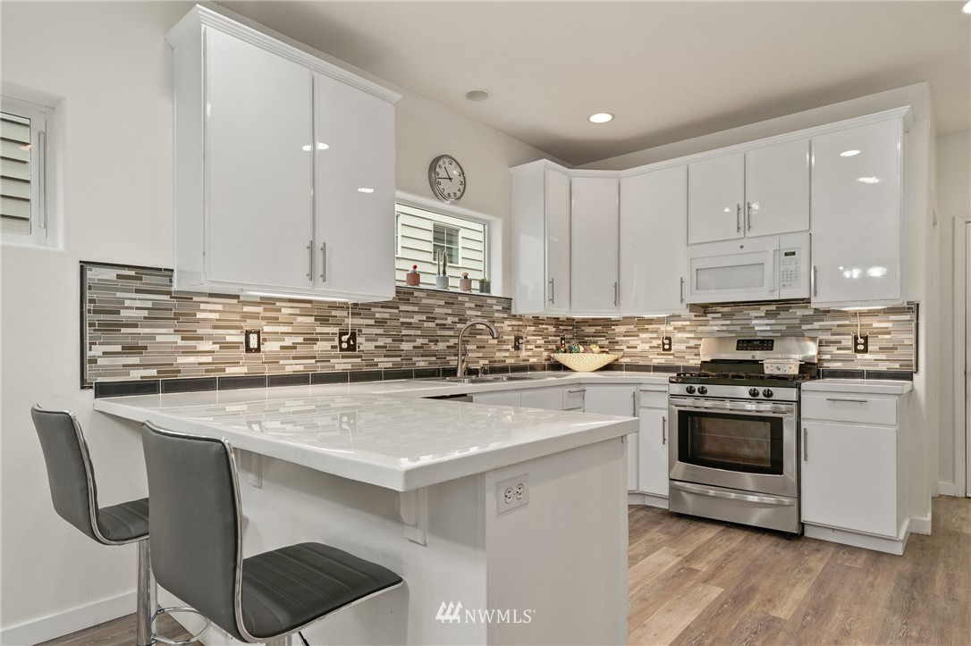 1228 186th Street Southeast Bothell, WA 98012 - Photo 13 of 40 Gallery Image 13