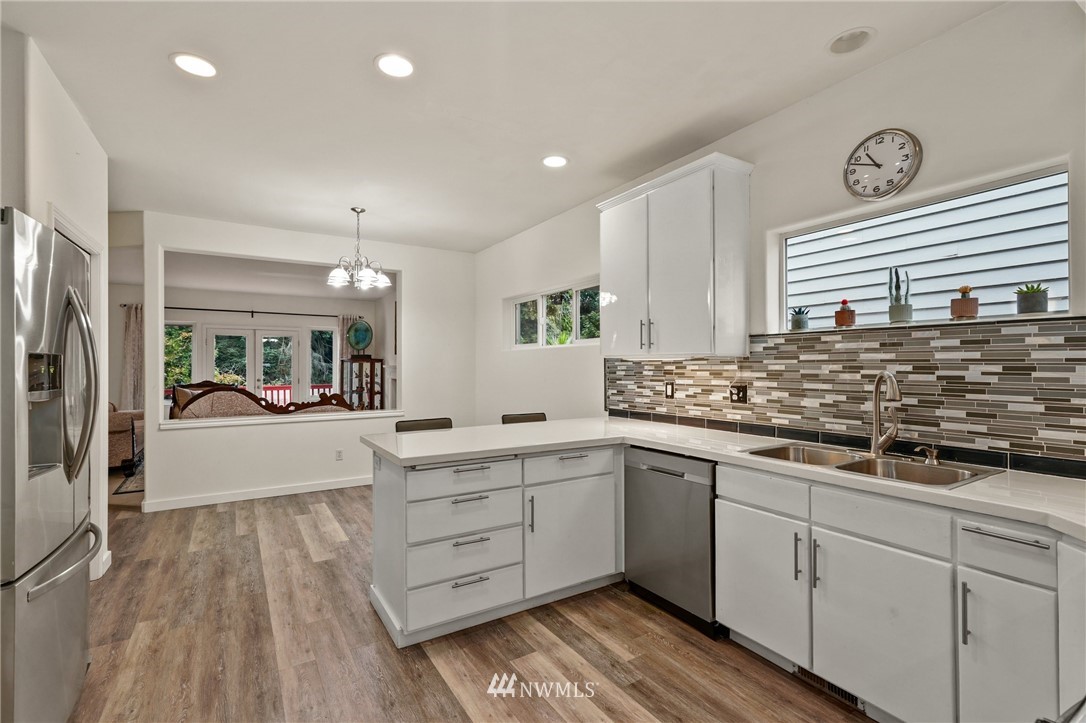 1228 186th Street Southeast Bothell, WA 98012 - Photo 15 of 40 Gallery Image 15