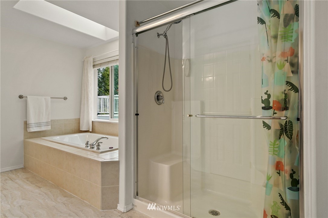 1228 186th Street Southeast Bothell, WA 98012 - Photo 31 of 40 Gallery Image 31