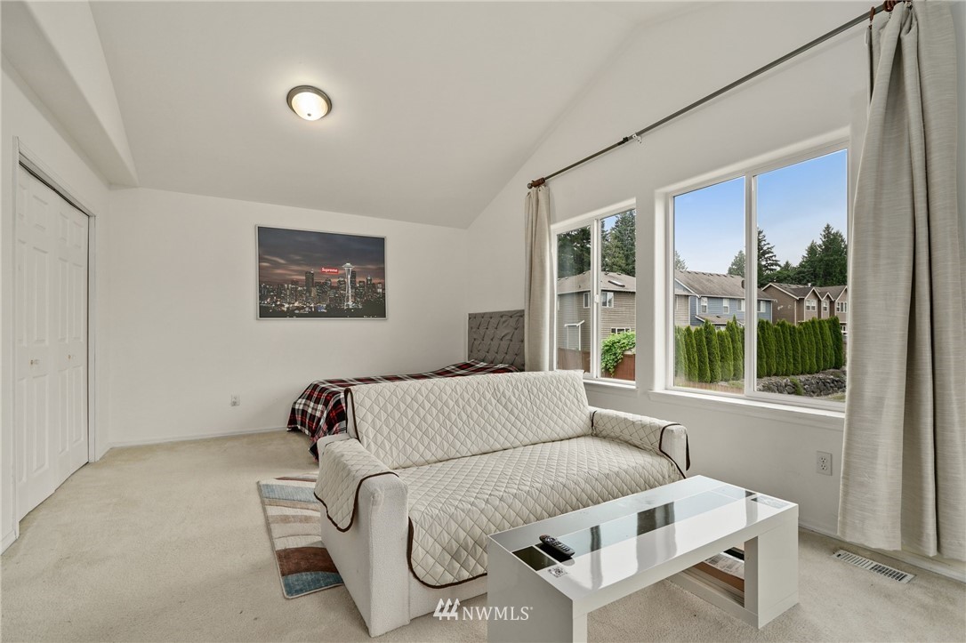 1228 186th Street Southeast Bothell, WA 98012 - Photo 32 of 40 Gallery Image 32