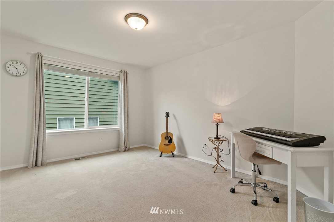 1228 186th Street Southeast Bothell, WA 98012 - Photo 34 of 40 Gallery Image 34
