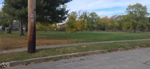 $8,500 | 1827 Walnut Street, Anderson, IN 46016