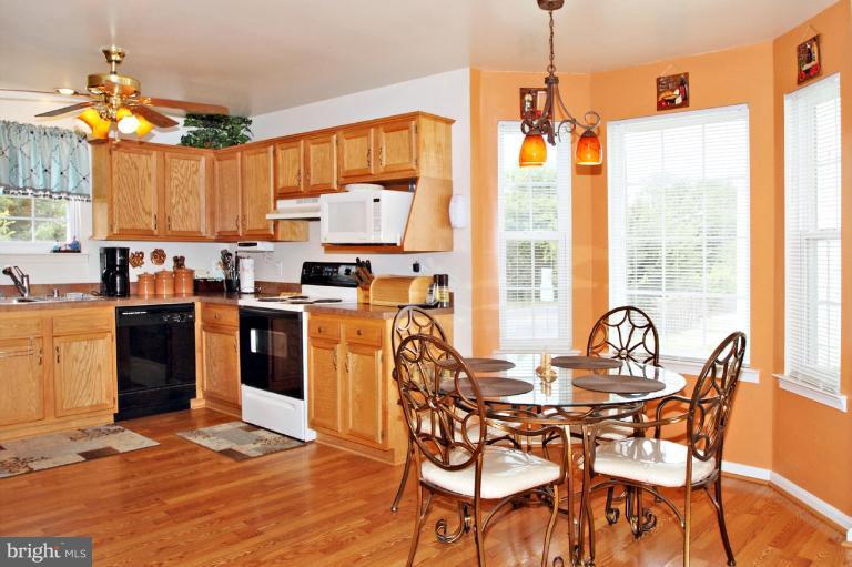 4638 Old Court Road Pikesville, MD 21208 - Photo 11 of 22 Kitchen