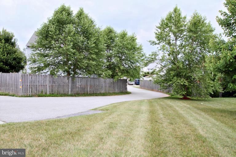 4638 Old Court Road Pikesville, MD 21208 - Photo 12 of 22 Exterior (Rear)