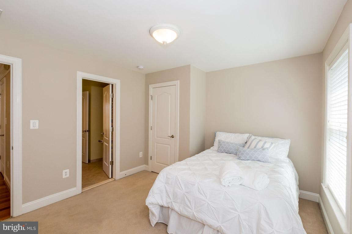 6042 Detrick Road Mount Airy, MD 21771 - Photo 24 of 30 Bedroom Four with Jack & Jill