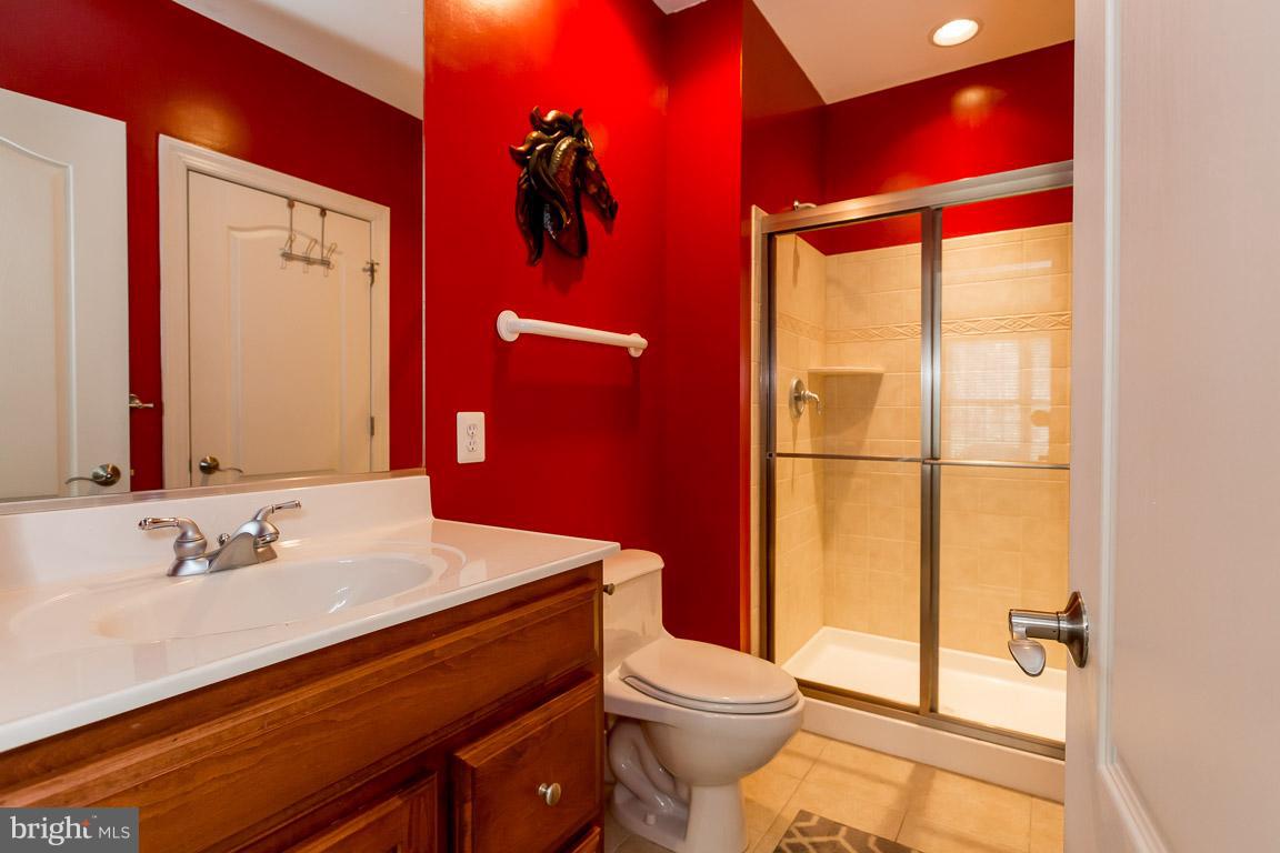 6042 Detrick Road Mount Airy, MD 21771 - Photo 26 of 30 Full Bath